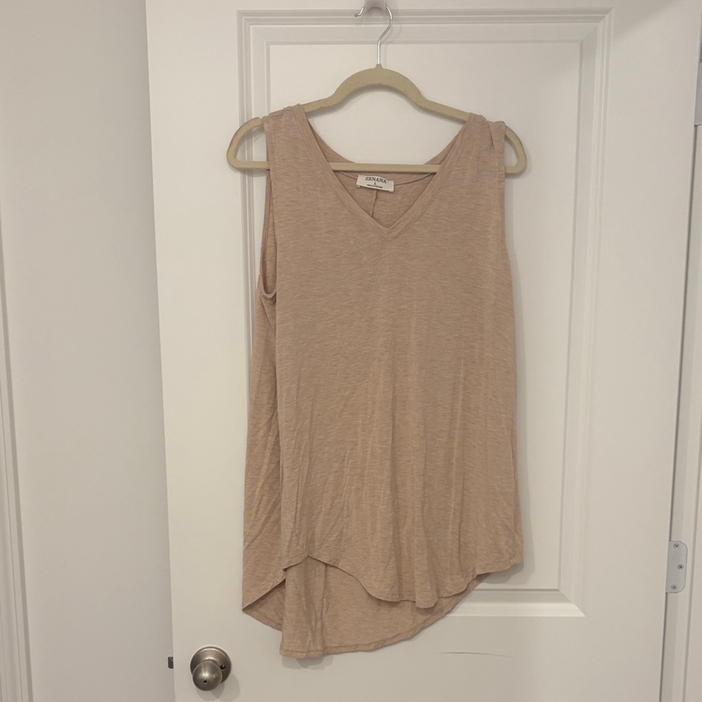 NWOT Zenana Outfitters Beige  Tank Top